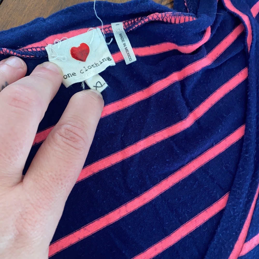 💙💖Striped Tee💖💙 - Picture 2 of 3